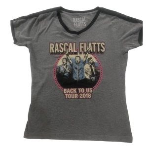 - Rascal Flatts T Shirt Size: Medium